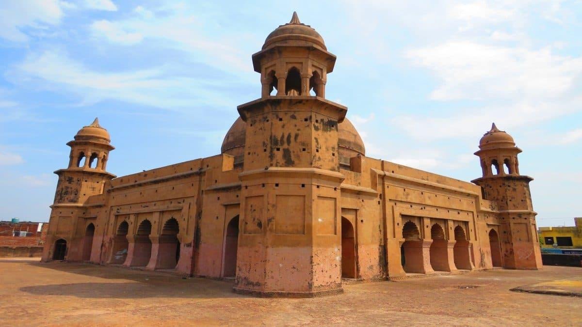 Tomb of Ikhlas Khan